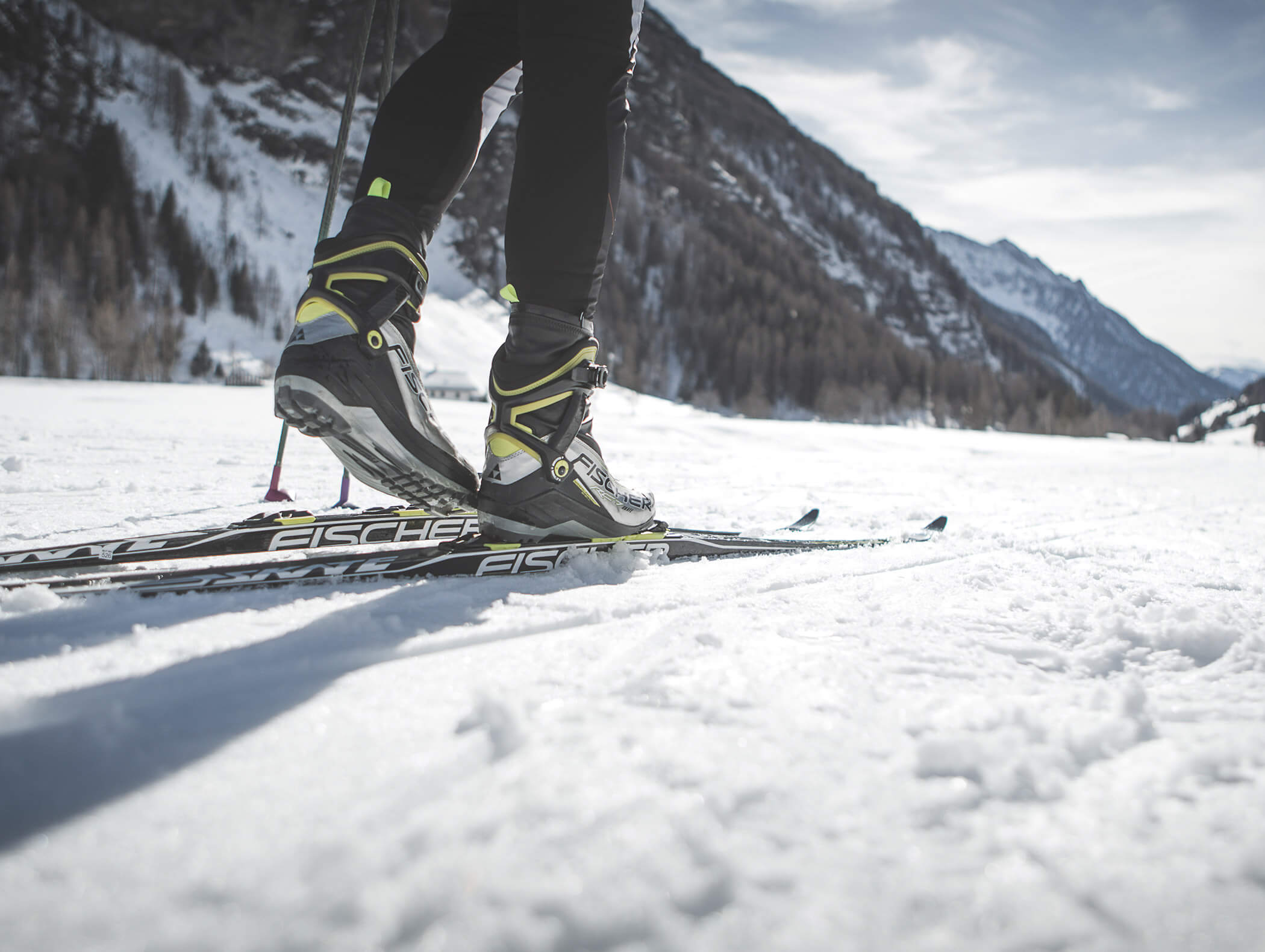 Primo piano di sciatori di fondo su una pista da sci di fondo - Pension Oberwirt